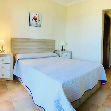 Pelícanos, Playa Apartamento