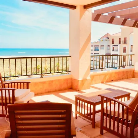 Pelícanos, Playa Apartamento
