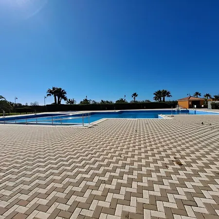 Pelícanos, Playa Apartamento Isla Canela