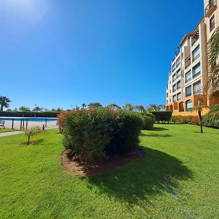 Pelícanos, Playa Apartamento